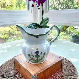 Vintage Buchan finest stoneware, 40 ounce jug, made in Portobello Scottland